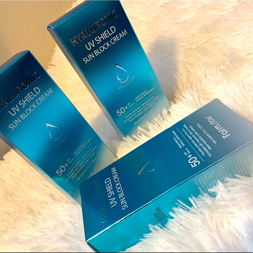 Farm Stay Hyaluronic UV Shield Sun Block